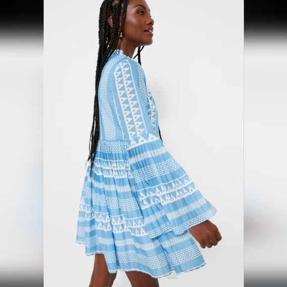 New With Tags HYACINTH HOUSE Blue & White Bell Sleeved Blaine Mini Dress Size XS - Picture 5 of 16